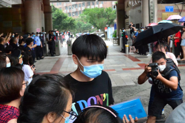 广州市高考分数线