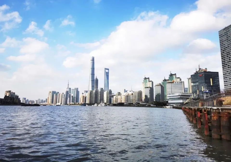 见证历史!上海108套亿级豪宅一天售罄,业主“平均亿万富翁”