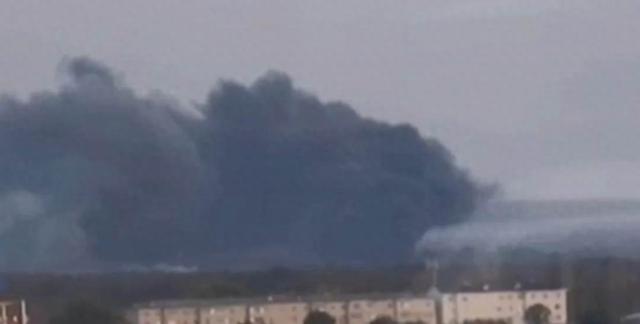 乌媒:乌军方证实袭击俄罗斯阿迪格共和国一军用机场,机场有多架战机