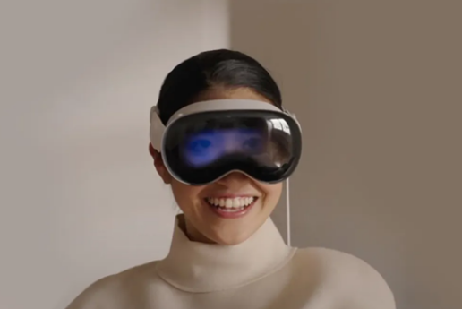 苹果低端Vision头显被曝明年上市:处理器、摄像头缩水