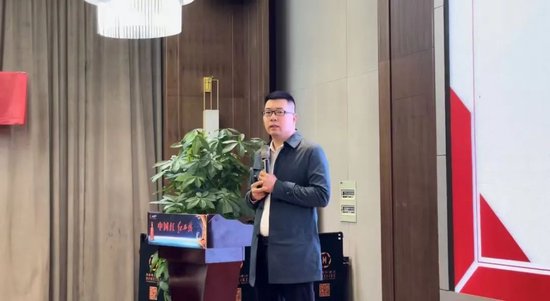 西凤酒鲁东分公司召开核心经销商座谈会,要加大费用管控等力度与强度
