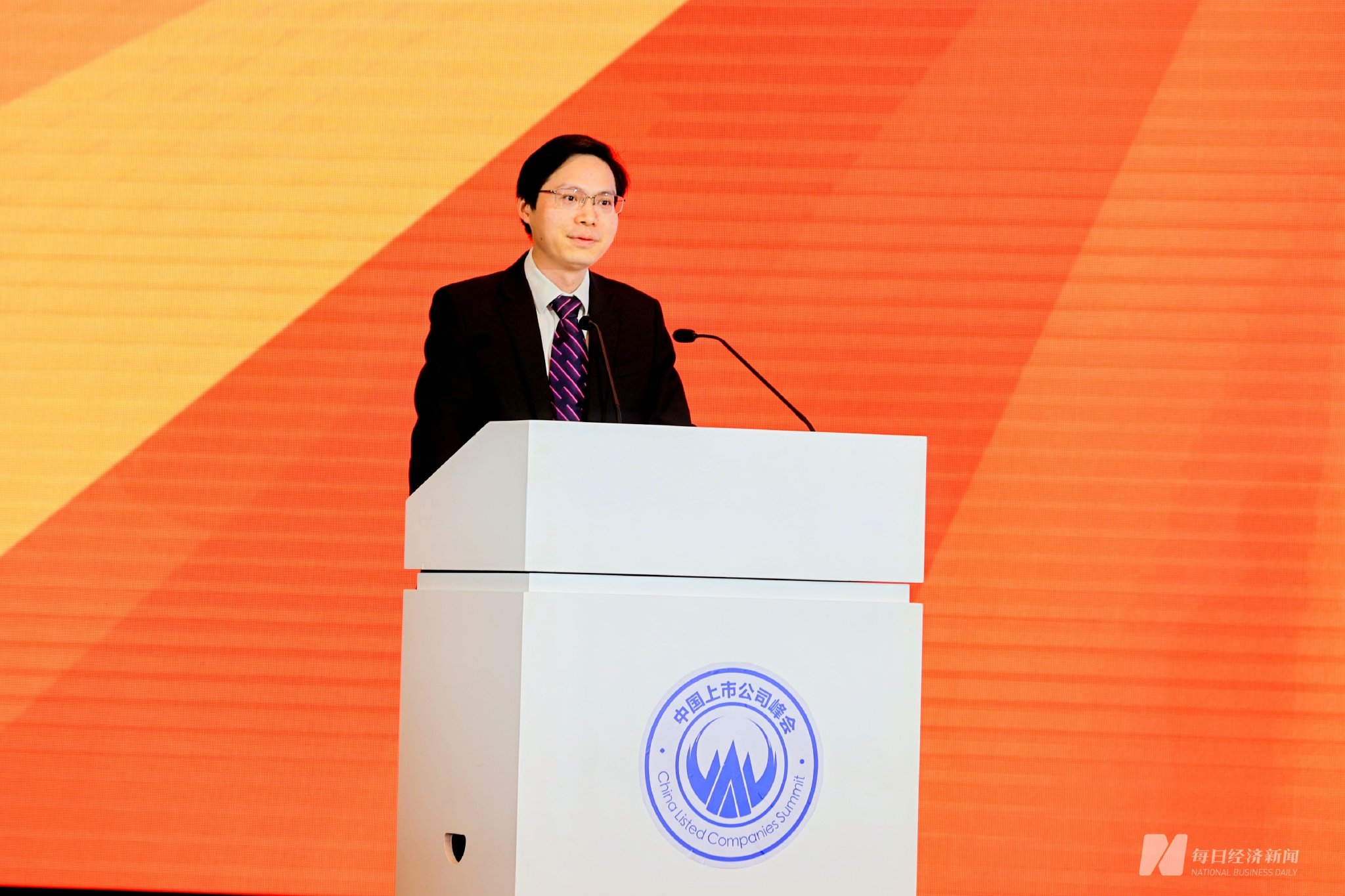 粤开证券首席经济学家、研究院院长罗志恒:未来我国可从政策、“出海”和科技创新等方面入手,应对外部冲击