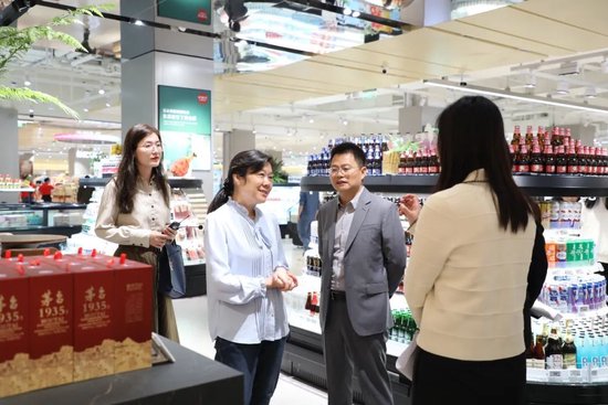 王莉调研三亚、深圳、成都市场渠道:全面增强消费者触达,切实解决茅台酒供需适配问题