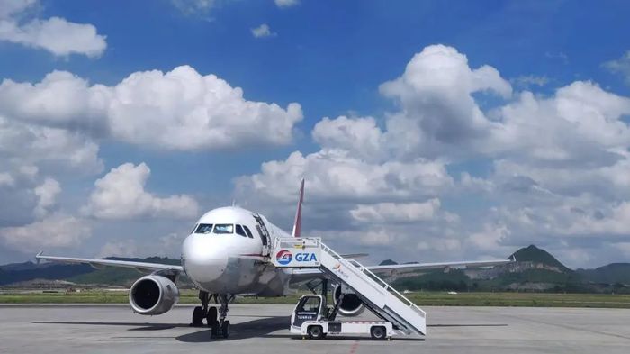 上网“哭穷”的年轻人,买到低价机票了吗?