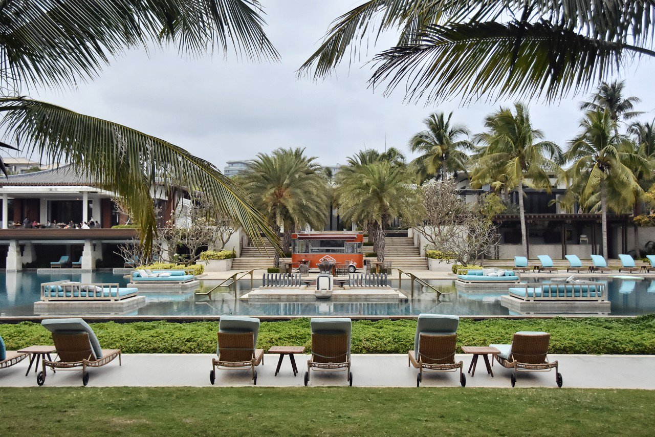 三亚酒店协会回应春节涨价:所有酒店同等房型价格均不会超过近两年同期水平