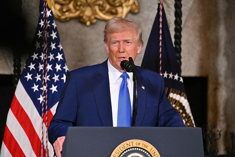 特朗普警告制药公司:关税即将到来 应加快将海外生产转移至美国