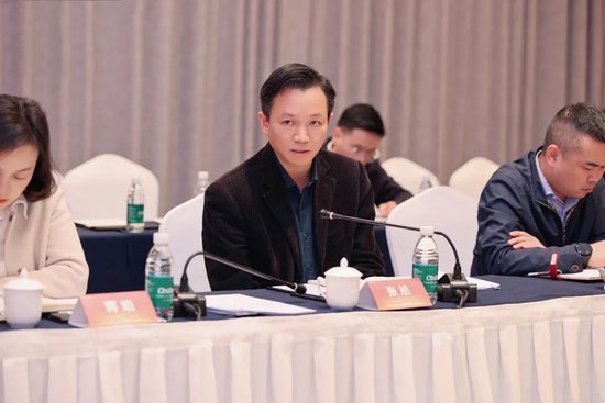 茅台召开部分省区茅台酒市场座谈会,聚焦信心、转型、触达三个关键词