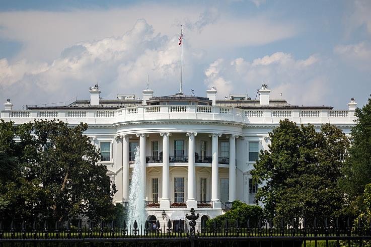 美总统特朗普称派遣代表前往俄罗斯 希望达成停火协议