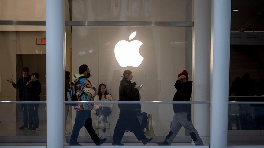 苹果股价重挫9%！美国关税大棒下iPhone会涨价吗