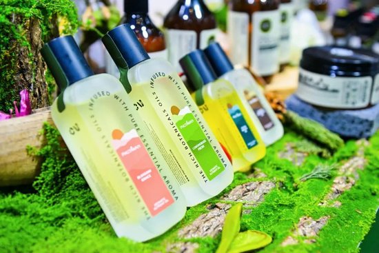 绿地集团携20国好物亮相第五届消博会，共建共享中国消费大市场