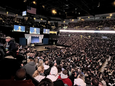 青花汾酒国际品牌宣传片美国首发,汾酒开启“国际化1.0”战略新篇