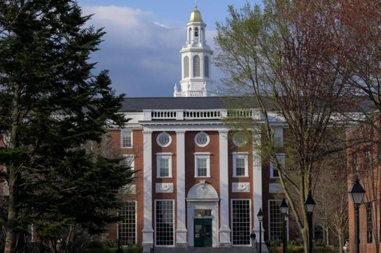 拒签才1天！美国恢复处理哈佛大学国际学生签证！