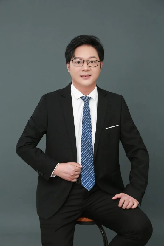 8年食饮老将熊鹏出走德邦证券