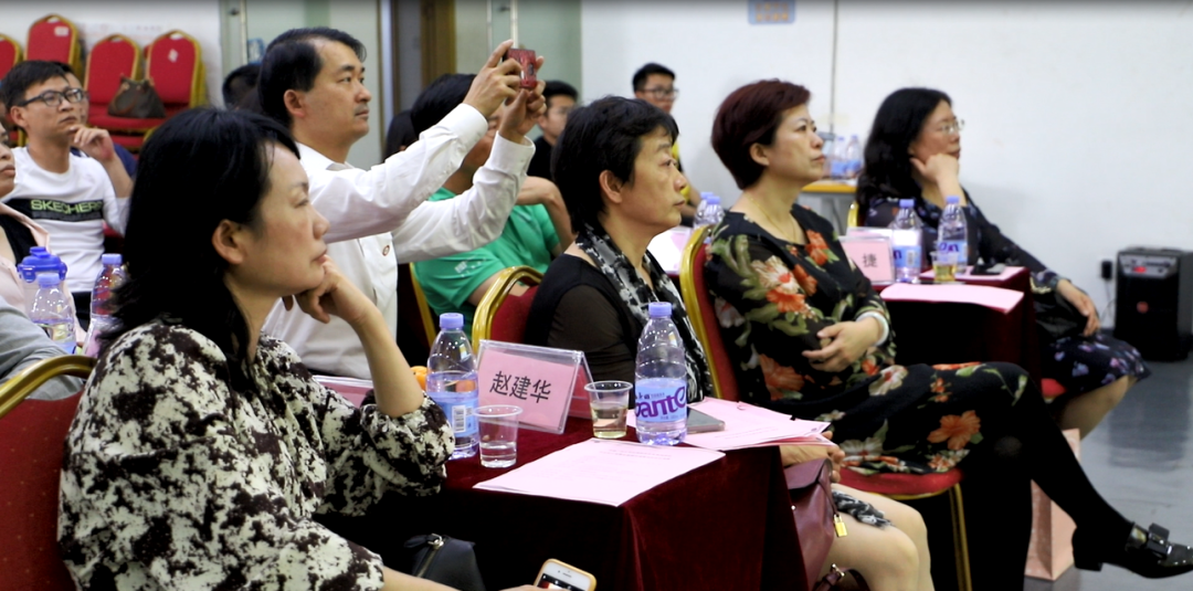 大学毕业后公益基金怎么领取