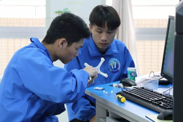 职校毕业生可以参加高考吗 职校毕业生可以参加高考吗