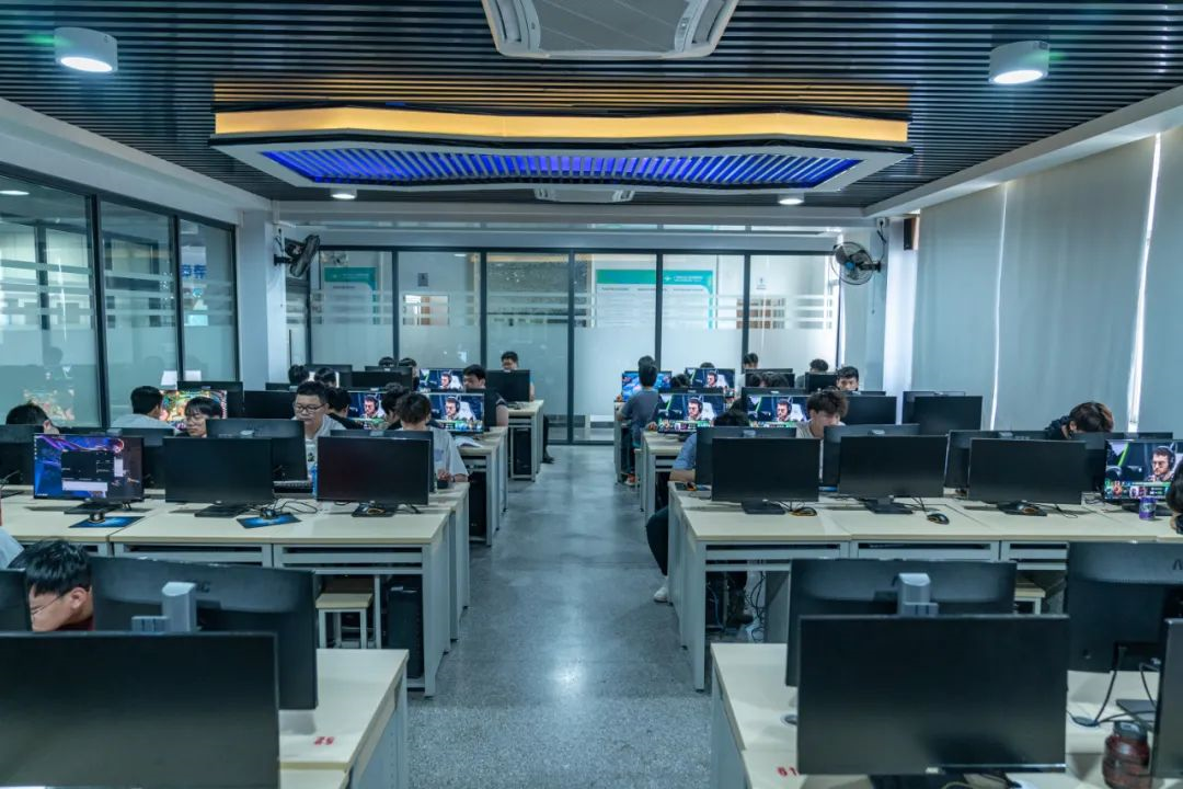 电竞毕业后做什么工作比较好 电竞毕业后做什么工作比较好