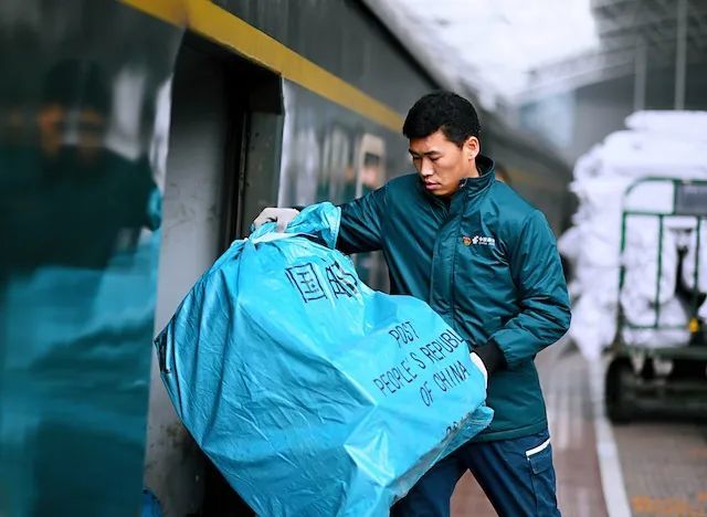 85后大学毕业后回上海就业