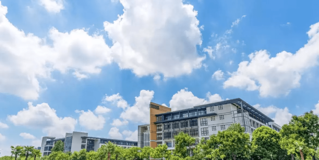 211院校商科应聘容易吗