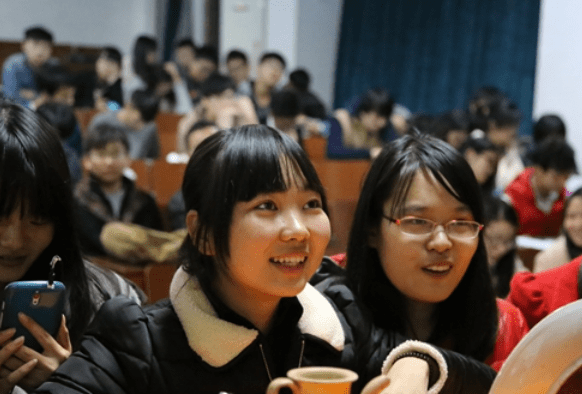 考上二本大学有出路吗