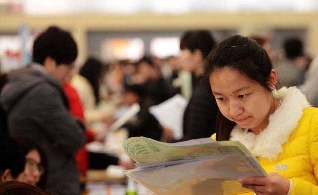 女生大学毕业不知道干什么工作好 女生大学毕业不知道干什么工作好