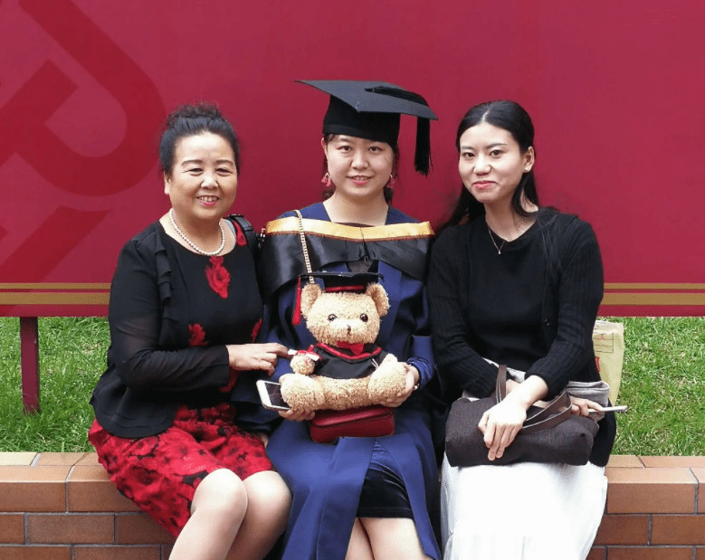 大学毕业后亲戚介绍工作怎么办