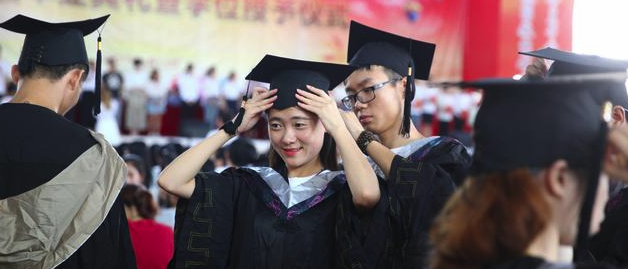 博士毕业后回家做什么工作好一点