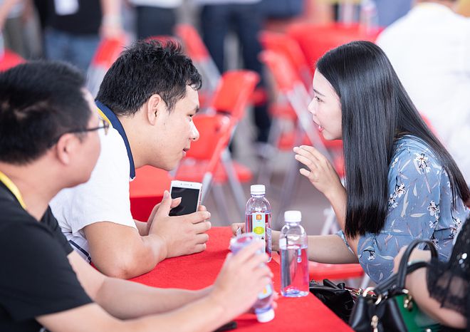 大学毕业后家中相亲怎么办