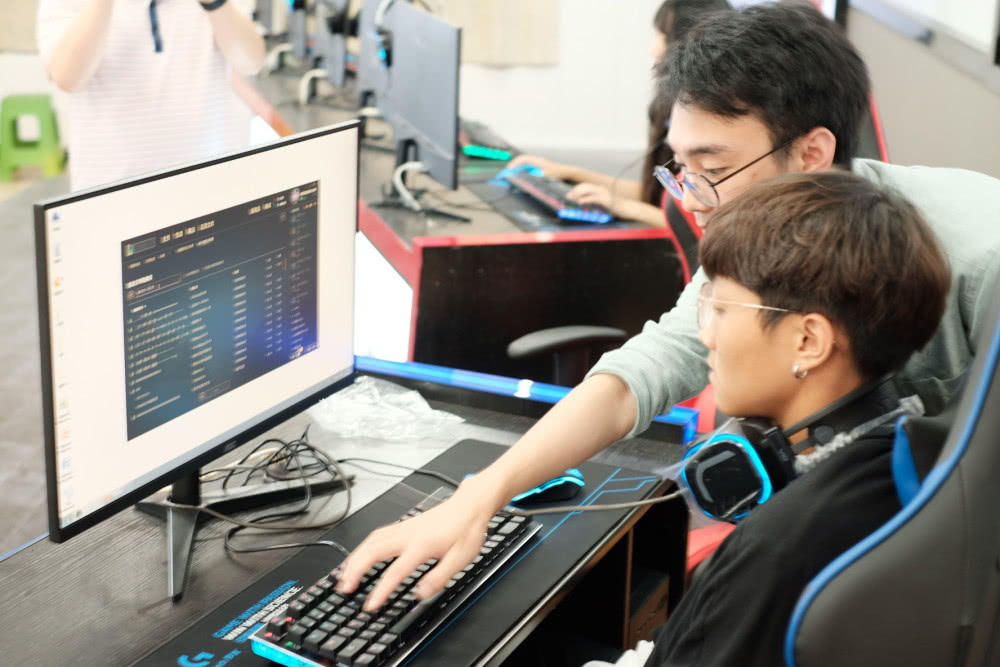 从事电子竞技行业学什么专业 从事电子竞技行业学什么专业