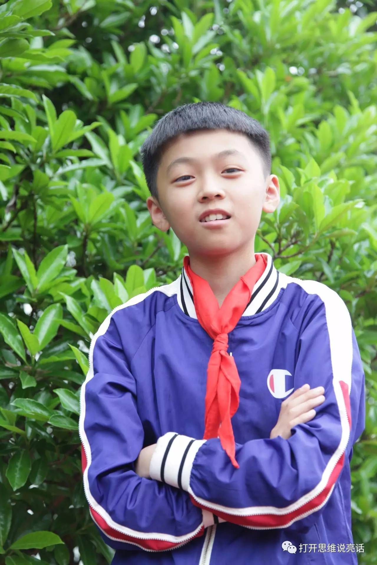 何佳佳毕业后做什么工作了呢 何佳佳毕业后做什么工作了呢