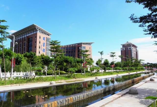 最低谷的211院校是哪个学校